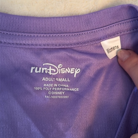 RunDisney Princess 2023 5k shirt (size women’s S) - Picture 5 of 6